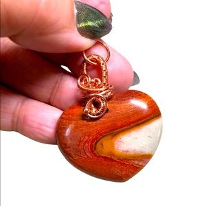 🎁🖤pretty stone heart pendant-New